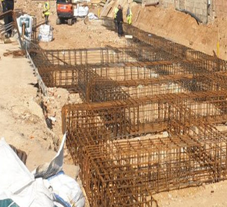 Constructing Steel Beam Foundation To Crossover Major Sewer - CSMAN LTD